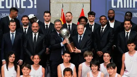Homenaje del Ejecutivo autonómico al Real Madrid - Foto Comunidad de Madrid