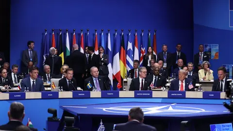 Sánchez junto a otros mandatarios en la última reunión de la OTAN | Foto de la OTAN