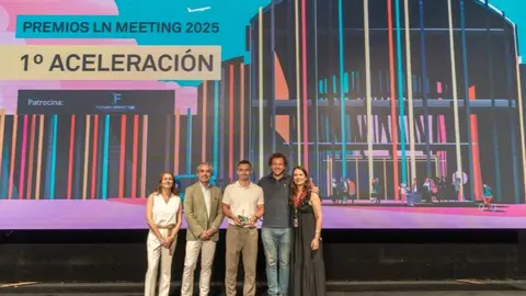 Foto de los galardonados en los premios LN Meeting 2025 - Foto Ayuntamiento de Madrid