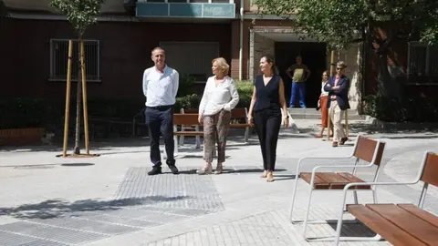 Visita a la recién remodelada calle Jiloca - Foto Ayuntamiento de Madrid