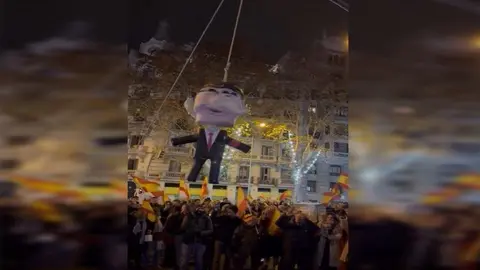 Muñeco de Pedro Sánchez