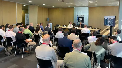 clausura relativa a la primera edición del I Regional Workshop del proyecto SYSTEMEU