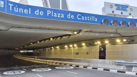 Imagen de archivo: exterior de túnel