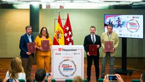 Firma protocolo general de actuación carrera Madrid corre por Madrid 2025 - Foto Comunidad de Madrid