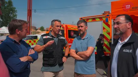 Los consejeros Carlos Novillo y Miguel Ángel García Martín - Incendio Tres Cantos - Foto Comunidad de Madrid