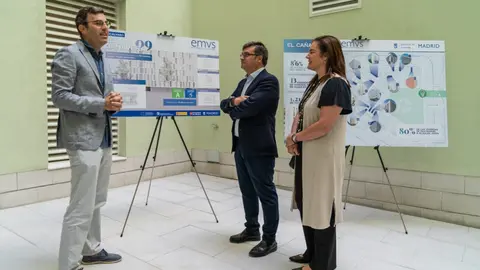 El delegado de Políticas de Vivienda, Álvaro González, durante su visita a la promoción de EMVS Madrid Cañaveral 9 - Ayuntamiento de Madrid