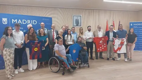 Presentación Torneo Benéfico DiscalRayo