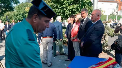 Homenajea a las  víctimas del atentado terrorista en la Plaza de la República Argentina - Foto Comunidad de Madrid