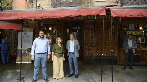 Marta Rivera de la Cruz y Carlos Segura, en Casa Botín que cumple 300 años