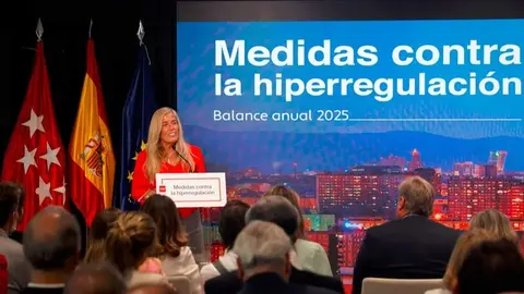 Albert ha presentado hoy el informe anual contra la hiperregulación - Foto Comunidad de Madrid