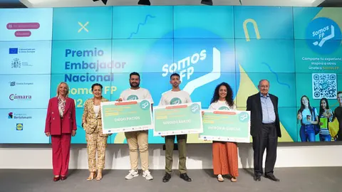 Autoridades y Premiados (1)