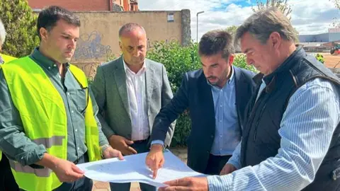 El viceconsejero  de Presidencia y Administración Local, José Antonio Sánchez, en su visita a Mejorada del Campo - Foto Comunidad de Madrid