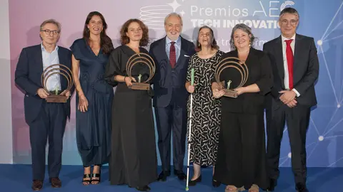 Estrategia digital del Ayuntamiento recibe el premio a la innovación de la AEC