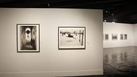 Exposición ‘Leica. 100 años de fotografía’ en el teatro Fernán Gómez