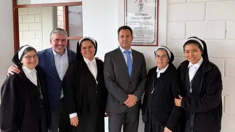 Inauguración colegio Lima (Perú)  - Foto Ayuntamiento de Las Rozas