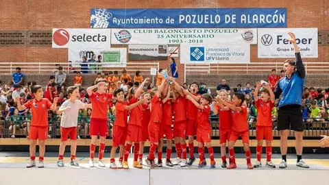 20251022-Fot-Archivo-Acto de entrega trofeos en la clausura de los ultimos Juegos deportivos (2)