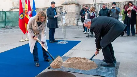 Obras Plaza de los Santos Ni&ntilde;os - Foto Ayuntamiento Alcal&aacute; de Henares