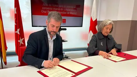 Firma renovación convenio Comunidad de Madrid y Cruz Roja - Foto Comunidad de Madrid