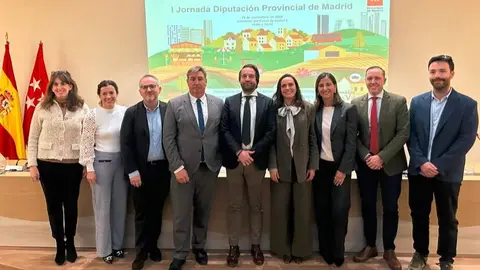 El viceconsejero S&aacute;nchez ha clausurado hoy la I Jornada sobre las funciones de  la Diputaci&oacute;n Provincial - Foto Comunidad de Madrid