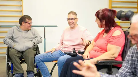 La Comunidad de Madrid renueva 200 plazas públicas para personas con discapacidad física