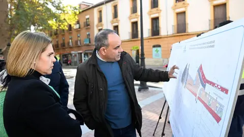 a alcaldesa Judith Piquet anuncia la vuelta de la fuente a su ubicación histórica en la Plaza de los Cuatro Caños
