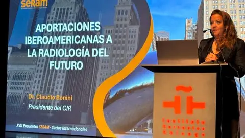 Fátima Matute, durante la conferencia en el Instituto Cervantes de Chicago - Foto Comunidad de Madrid