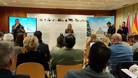 Rocío Sara García Alcántara
 Alcaldesa de Alcobendas desayuno de Navidad con la prensa