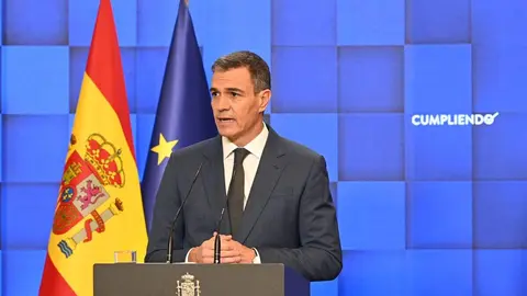 Pedro S&aacute;nchez, ante los medios de comunicaci&oacute;n - Foto de Pool Moncloa/Borja Puig de la Bellacasa