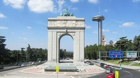 Arco de la Victoria - Madrid