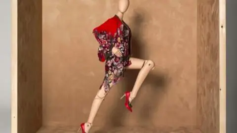 AnaLocking Colecci&oacute;n   TheThinker - Foto Comunidad de Madrid