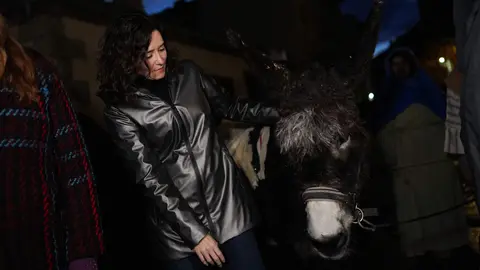 Ayuso visita el Bel&eacute;n Viviente de Buitrago del Lozoya - Comunidad de Madrid