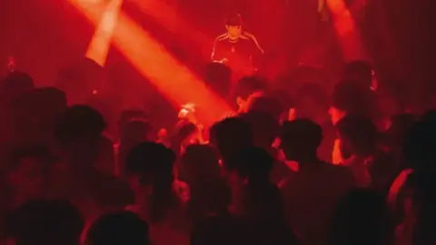 Discoteca Coc&oacute; - Foto de The Best Nightlife In Greater Madrid /26