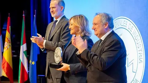 Moeve recibe el Premio Nacional de Industria Bien hecho en Espa&ntilde;a en la categor&iacute;a Impacto Ambiental por su proyecto log&iacute;stico "Track and Trace" - Foto de Moeve