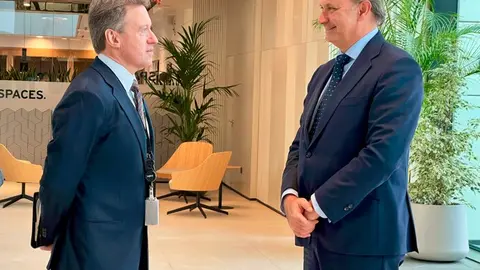 El consejero L&oacute;pez-Valverde, reunido con una delegaci&oacute;n de la multinacional estadounidense HPE - Foto Comunidad de Madrid