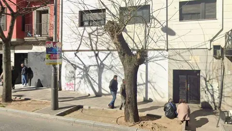 Visi&oacute;n de la Calle Real 13-15 en Collado Villalba - Google Maps