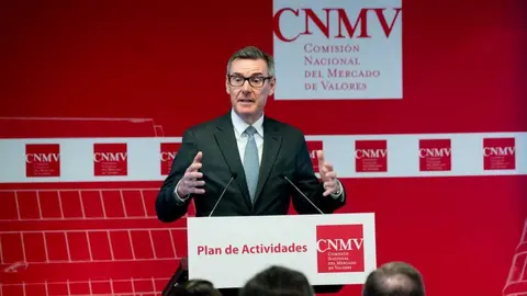 Carlos San Basilio durante la presentaci&oacute;n - Foto de CNMV