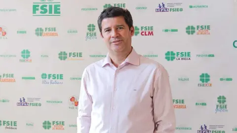 Enrique Ríos secretario general FSIE