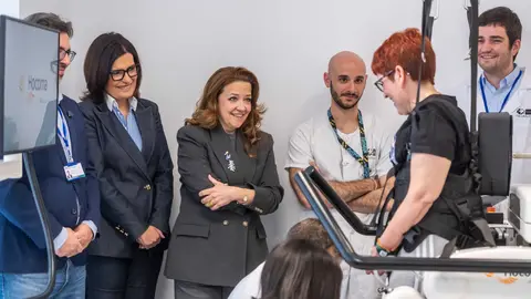La consejera Matute, en el Hospital p&uacute;blico Enfermera Isabel Zendal - Foto Comunidad de Madrid