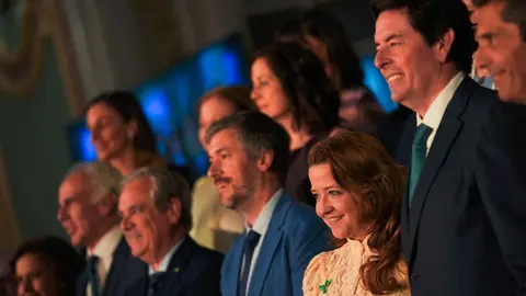 Matute y Mart&iacute;n, en la toma de posesi&oacute;n de la nueva Junta de Gobierno del Colegio  Oficial de Farmac&eacute;uticos de Madrid (COFM) - Foto Comunidad de Madrid