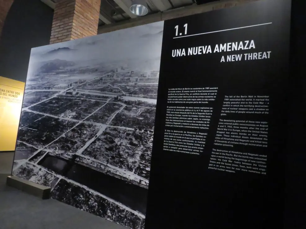 exposición El Muro de Berlín. Un mundo dividido en la Fundación Canal (6)