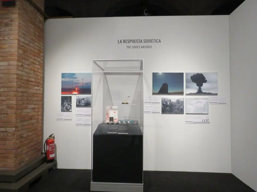 exposición El Muro de Berlín. Un mundo dividido en la Fundación Canal (13)