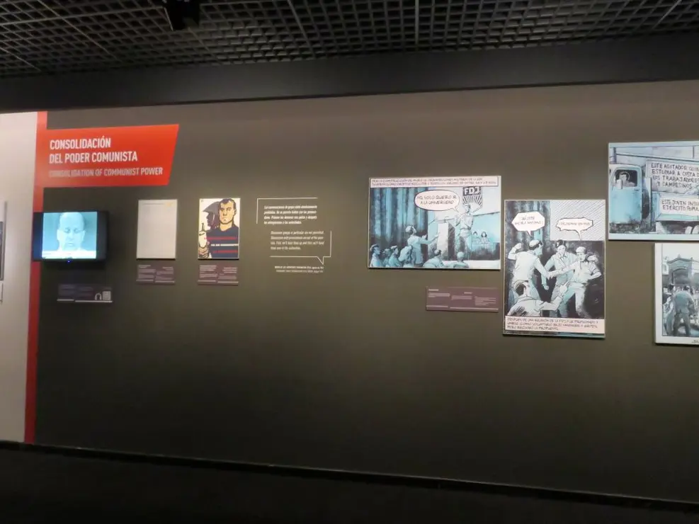 exposición El Muro de Berlín. Un mundo dividido en la Fundación Canal (29)