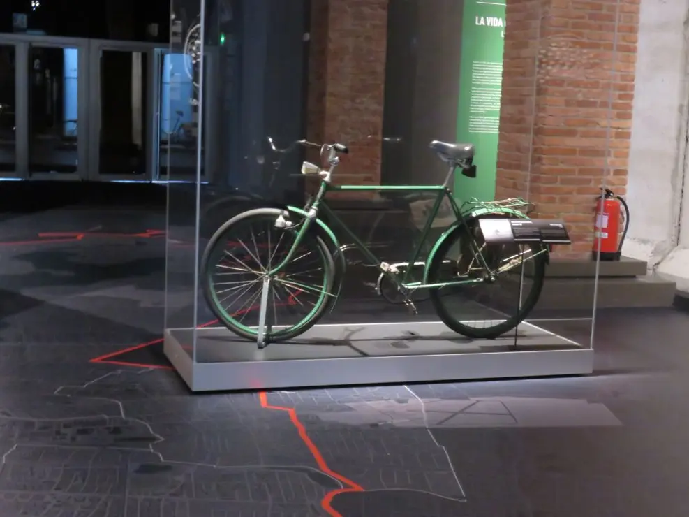 exposición El Muro de Berlín. Un mundo dividido en la Fundación Canal (38)
