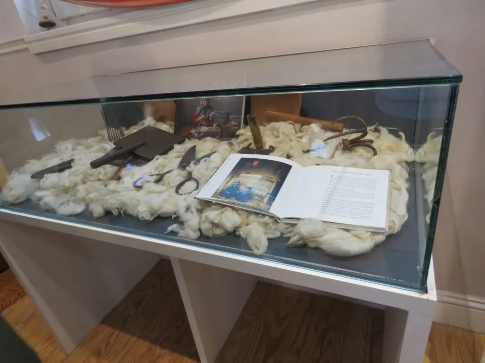 En la Real Fábrica de Tapices exposición Paisajes Tejidos de Atelier Talasin (7)