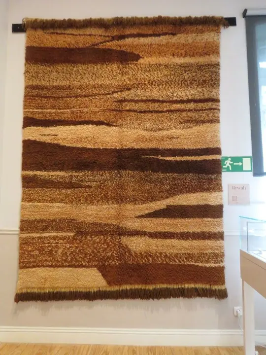 En la Real Fábrica de Tapices exposición Paisajes Tejidos de Atelier Talasin (9)