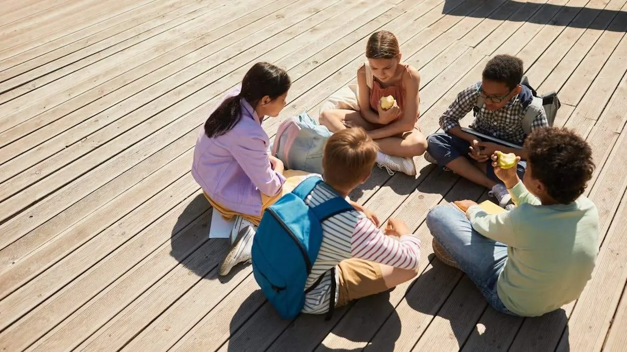 VI Encuentro Regional de Información Juvenil para la prevención  y mejora de su salud mental - Norma Mortenson