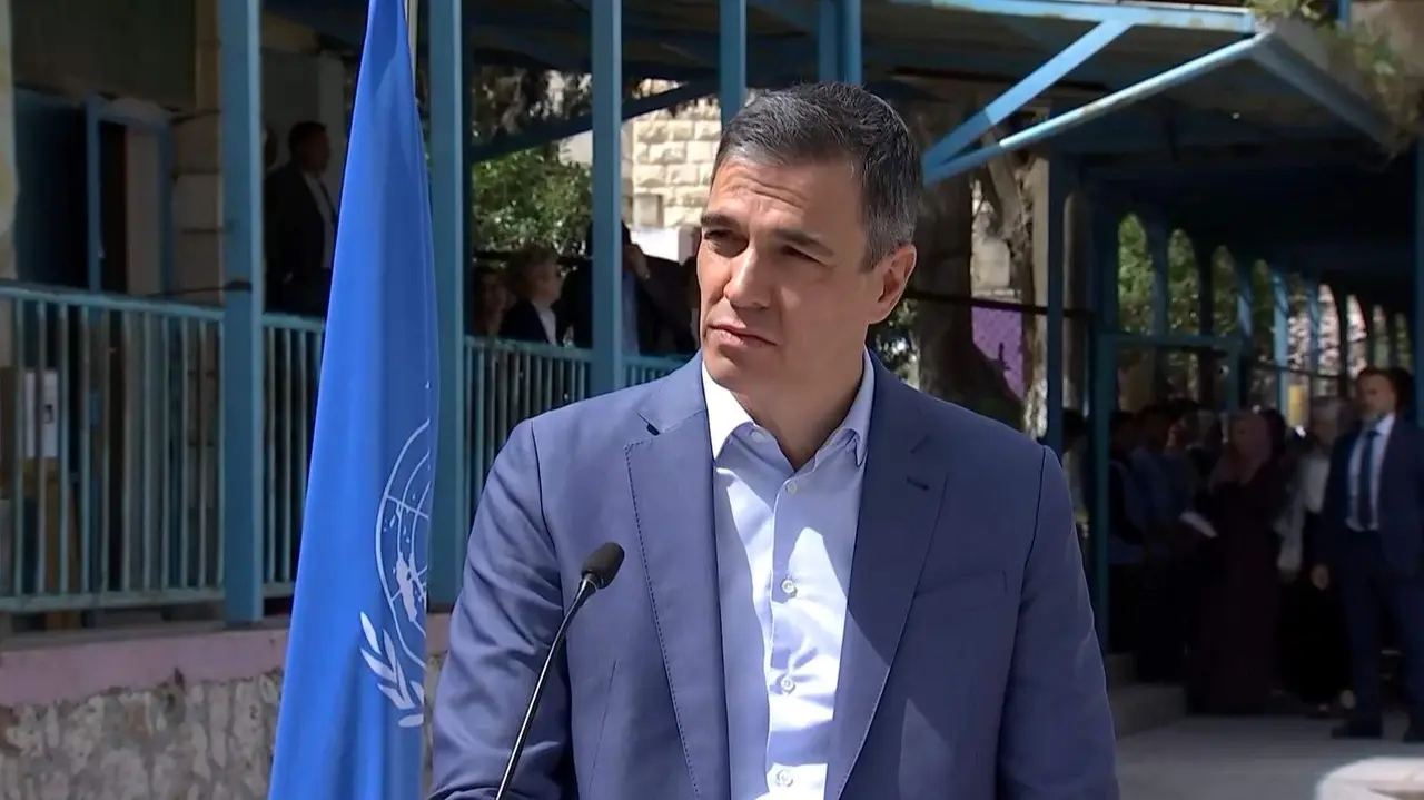 Pedro Sánchez tras su visita al campo de refugiados - Imagen de Moncloa