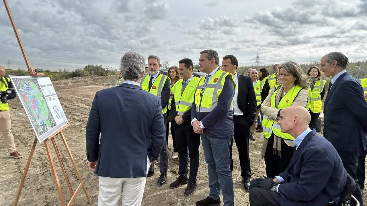 El consejero Rodrigo ha visitado hoy esta zona del distrito de Vicálvaro - Comunidad de Madrid