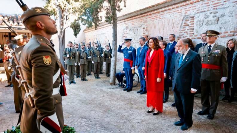 Díaz Ayuso preside la ofrenda floral a los Héroes  del 2 de Mayo - Comunidad de Madrid