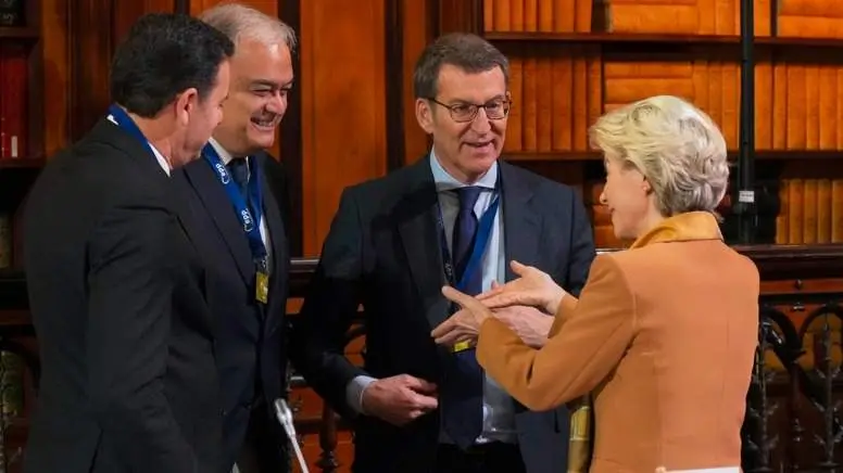 Feijóo y Von der Leyen hablan en Bruselas - PP